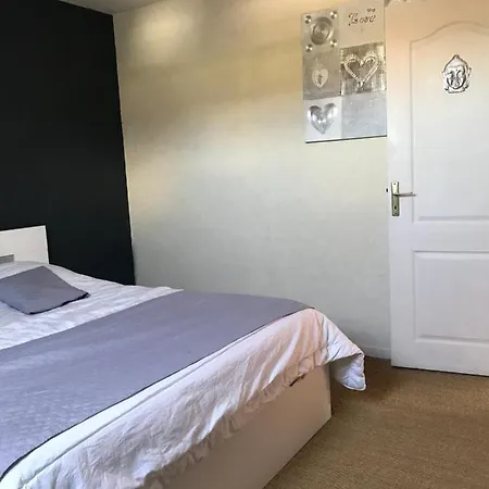 D'hôte Du Domaine De La Reine Blanche Couette-café 3*