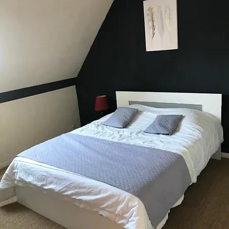 D'hote Du Domaine De La Reine Blanche Bed & Breakfast