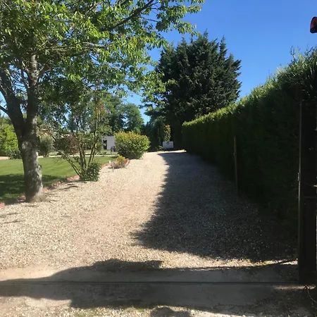 Bed & Breakfast D'hote Du Domaine De La Reine Blanche 3*